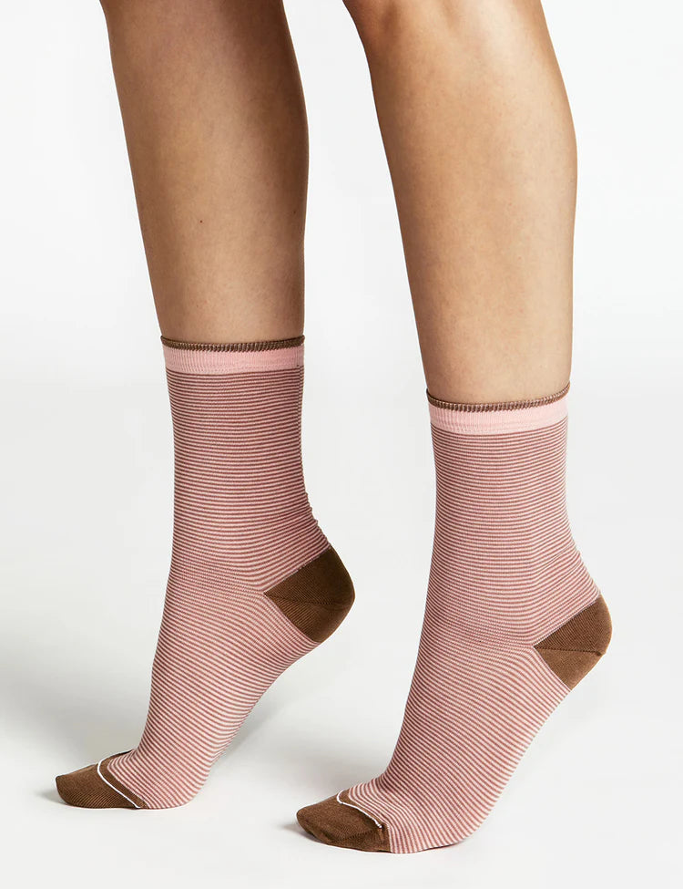 Lina Fine Stripe Socks