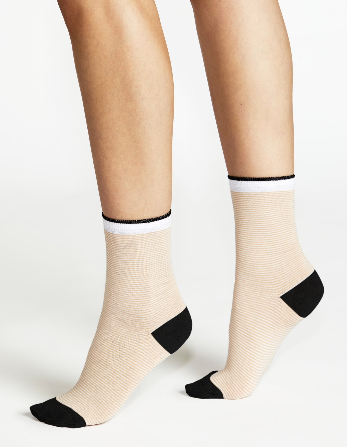 Lina Fine Stripe Socks