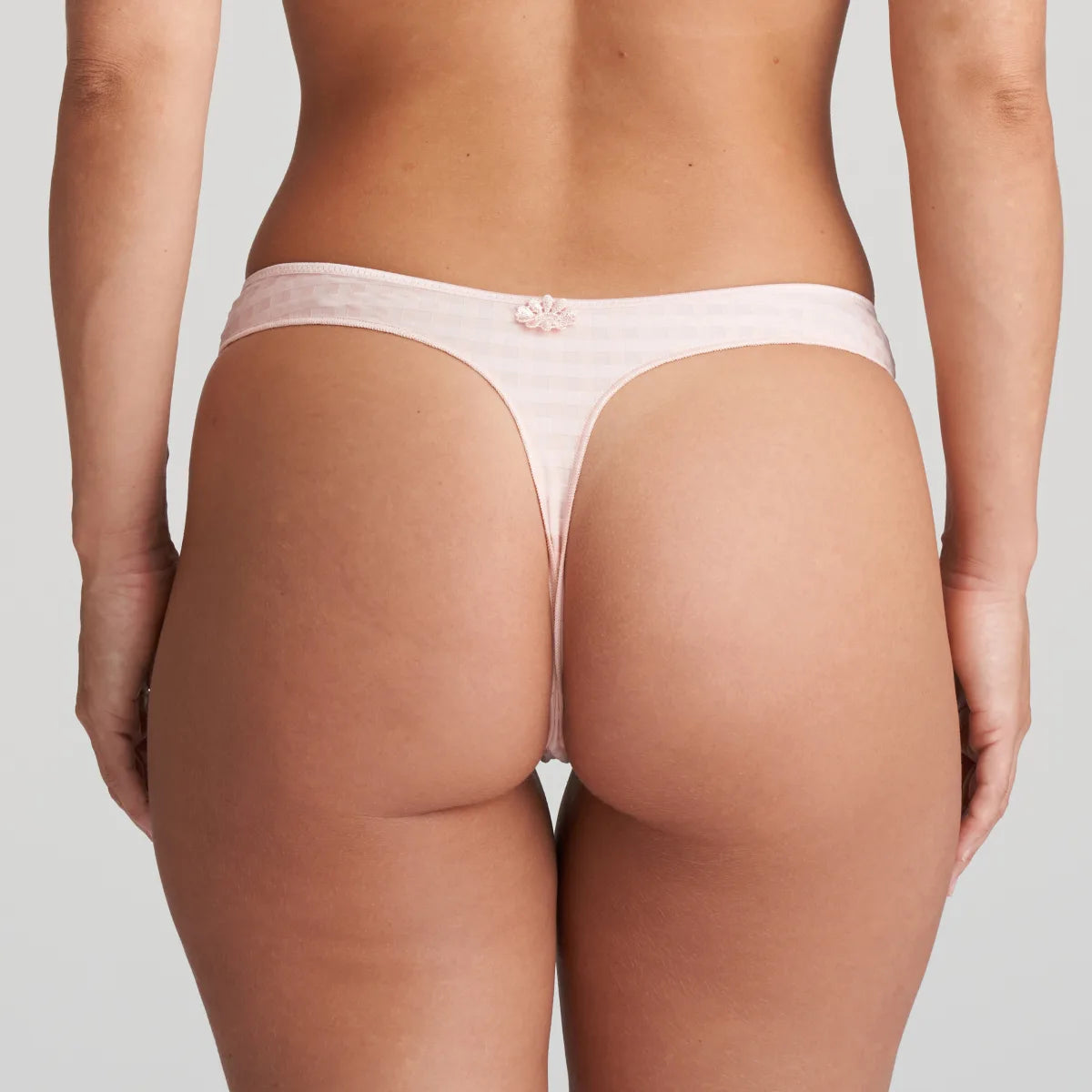 Avero Thong - Pearly Pink