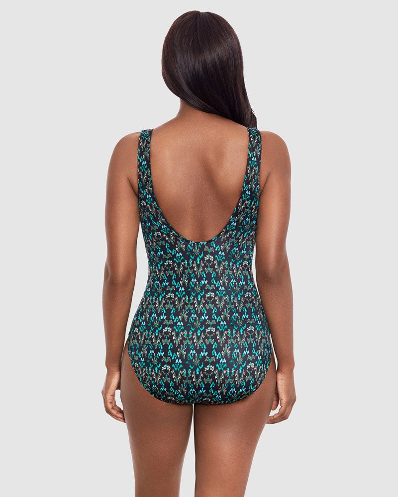 Bijoux Underwire Shaping Swimsuit