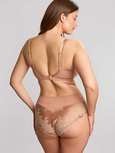 Clara Deep Brief