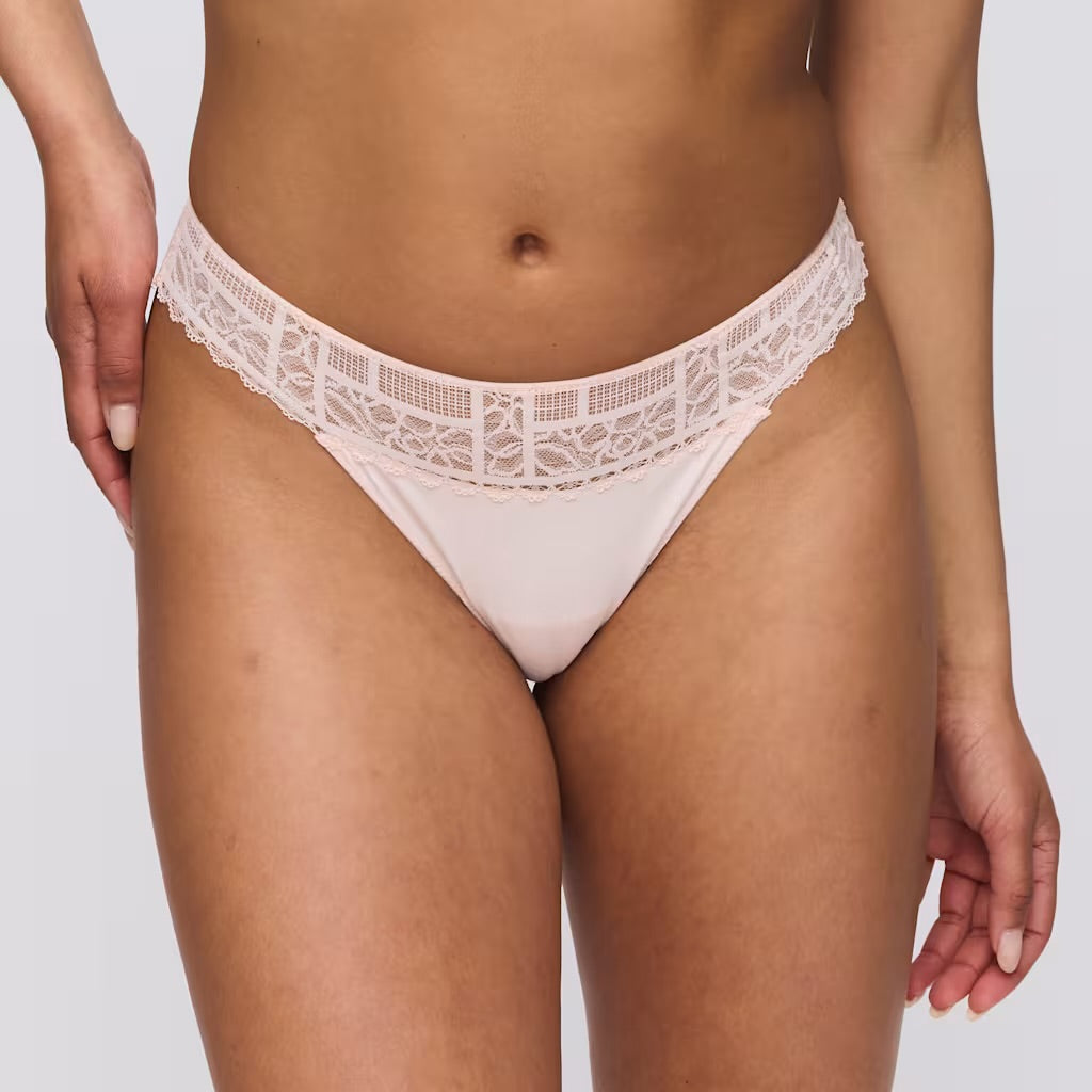 Jadei Thong