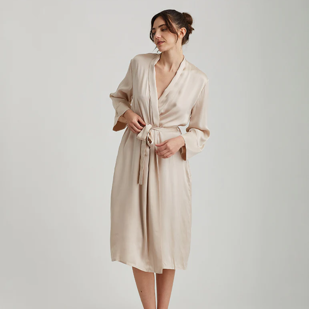 Audrey Pure Silk Long Robe - Romance