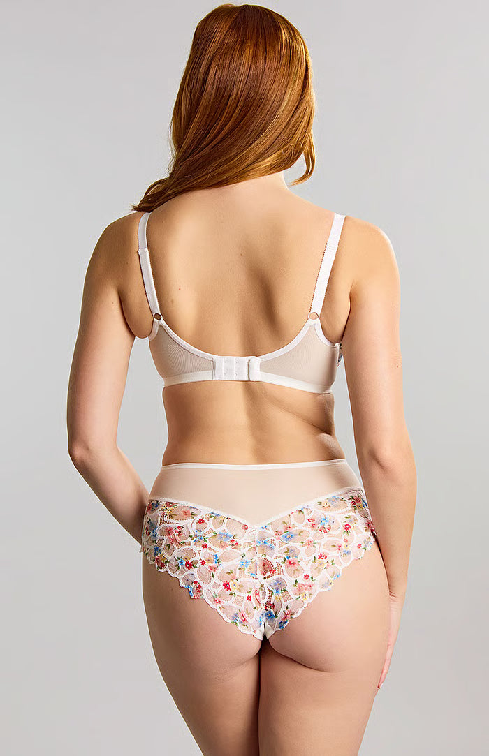 Allure Deep Brief